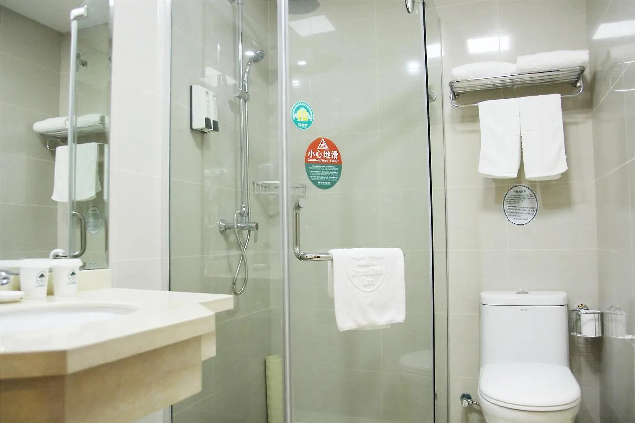 Greentree Inn Henan Zhoukou Luyi Ziqi Avennue Business Hotel
